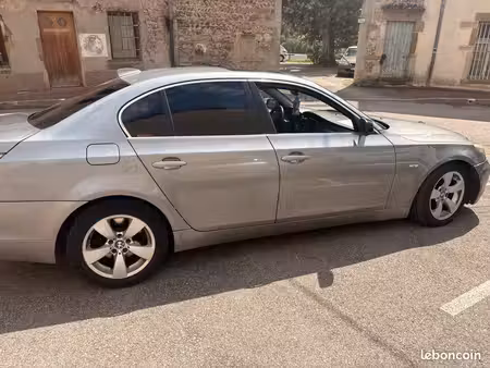 BMW Série 5 530d 3.0 218