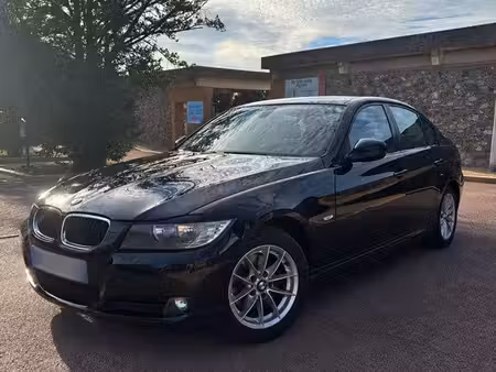 BMW Série 3 318d 2.0 143