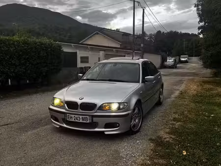 BMW Série 3 330d 3.0 183