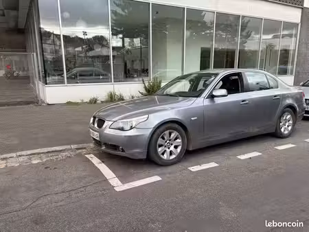 BMW Série 5 520i 2.2 170