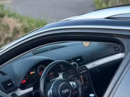Audi A4 RS4 V8 4.2 quattro