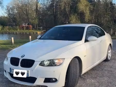 BMW Série 3 330d 3.0 231