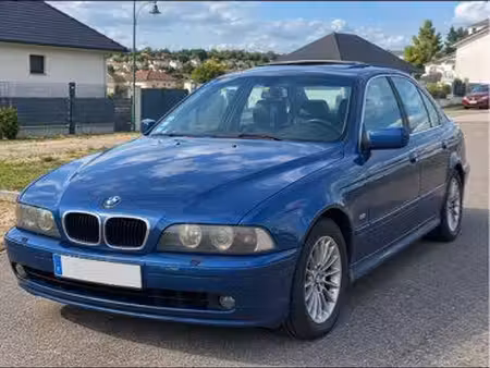 BMW Série 5 525d 2.5 163