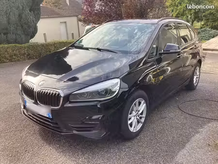 BMW Série 2 218i 1.5 140