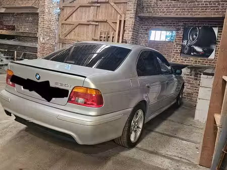 BMW Série 5 530i 3.0 231