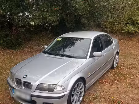 BMW Série 3 330d 3.0 183