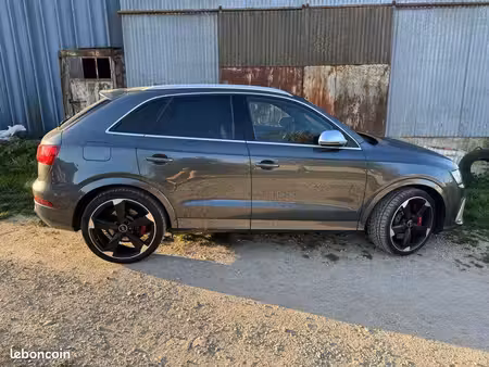 Audi Q3 RS Q3 2.5 quattro