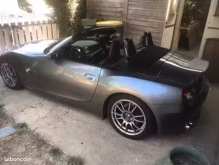 BMW Z4 30i 3.0 231