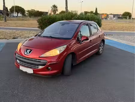 Peugeot 207 1.6 HDi 90