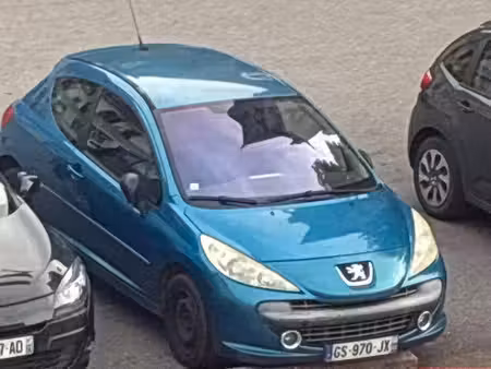 Peugeot 207 1.6 HDi 90