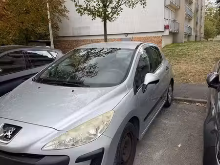 Peugeot 308 1.6 HDi 90