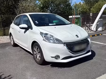 Peugeot 208 1.6 THP 208