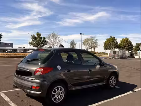 Peugeot 206+ 1.4 HDi 70