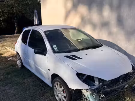 Peugeot 206 CC 2.0 138
