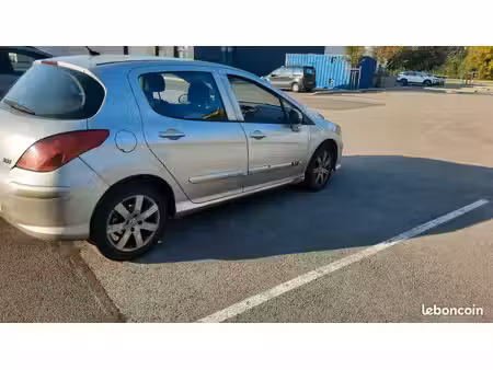 Peugeot 308 1.6 HDi 92