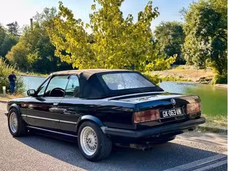BMW Série 3 325i