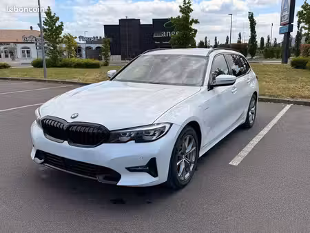 BMW Série 3 330e 2.0 184