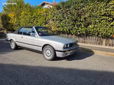 BMW Série 3 320i 2.0