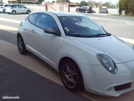 Alfa Romeo Mito 0.9 85 Distinctive