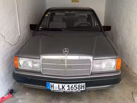 Mercedes-Benz 190 