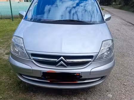 Citroën C8
