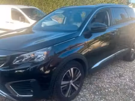 Peugeot 5008 1.5 HDi 130