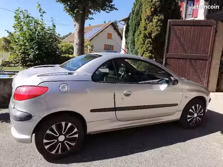 Peugeot 206 CC 1.6 110