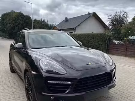 Porsche Cayenne GTS V8 4.8 420 4x4