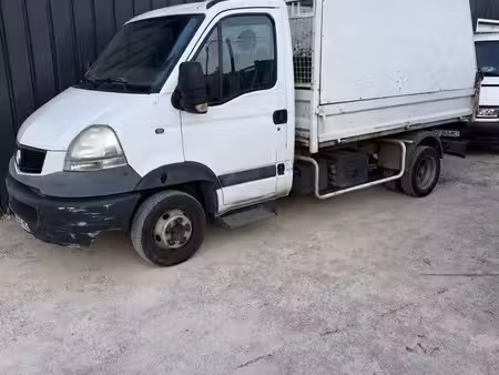 Renault Mascott V6 3.0