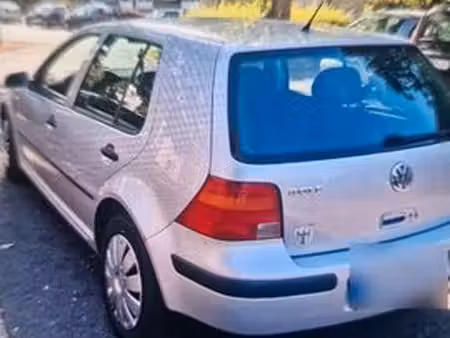 Volkswagen Golf 2.0 TDI 116