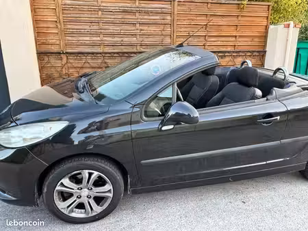 Peugeot 207 CC 1.6 VTi 120