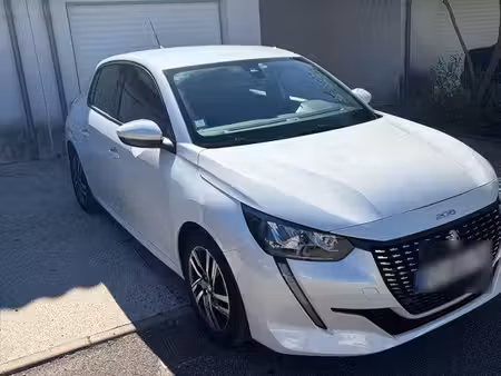 Peugeot 208 1.2 100