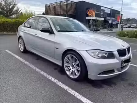 BMW Série 3 320d 2.0 Confort