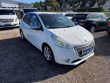 Peugeot 208 1.6 HDi 68 Style