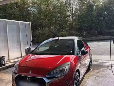 DS 3 1.2 110 Performance Line