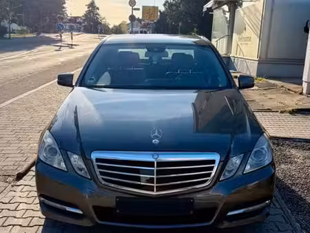 Mercedes-Benz Classe E E 350 V6 3.0 CDI 265