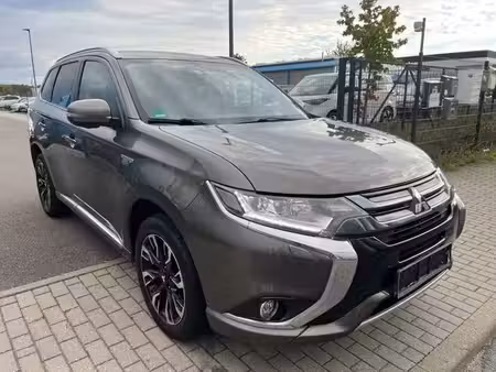 Mitsubishi Outlander PHEV 2.0 121 4x4