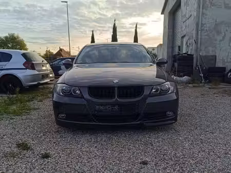 BMW Série 3 320i 2.0 150