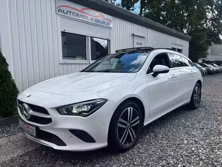 Mercedes-Benz CLA 200 2.0 150