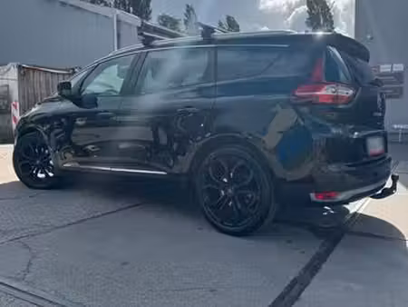 Renault Scénic dCi 160 Black Edition