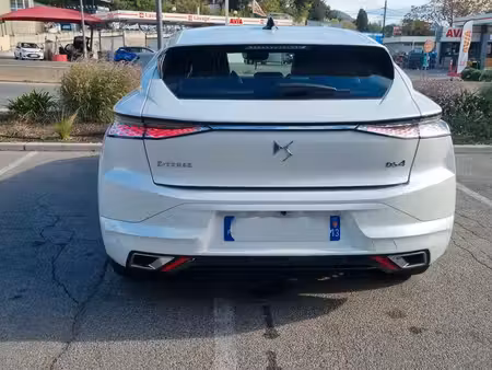 DS 4 1.6 225