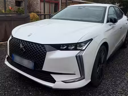 DS 4 1.6 225