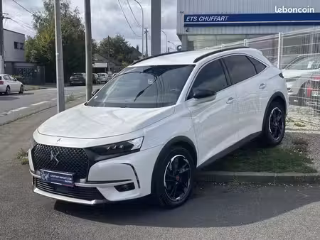 DS 7 1.6 THP Performance Line