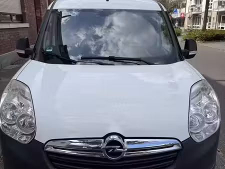 Opel Combo 1.2