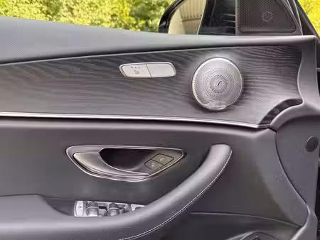 Mercedes-Benz Classe E E 300 2.0 211