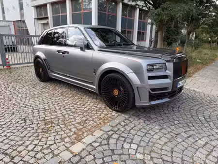 Rolls-Royce Cullinan Black Badge