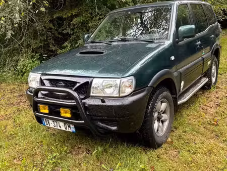Nissan Terrano 2.7 TDI 125 4x4