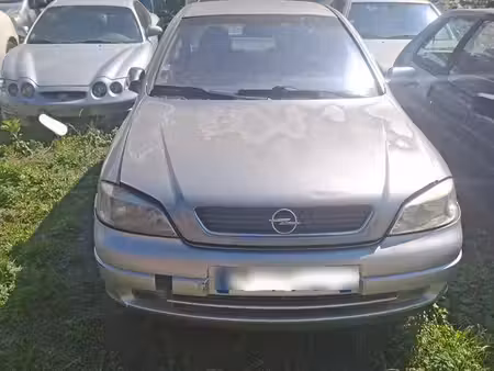 Opel Astra 1.6 75