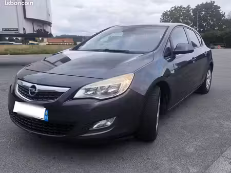 Opel Astra 1.7 CDTI 110