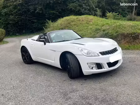 Opel GT 2.0 T 264